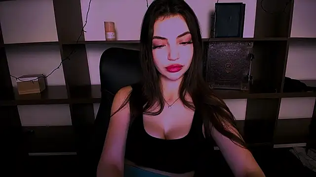 Lexi Jous online show from January 2025 04:43:01 PM