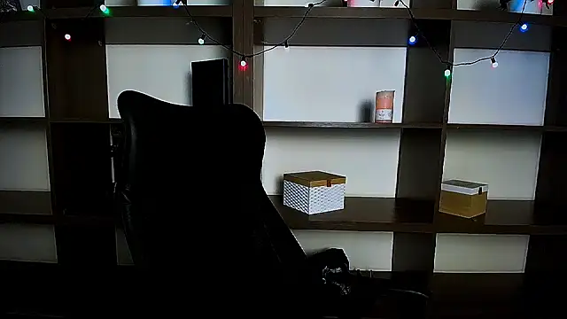 Lexi Jous online show from February 2025 05:53:01 PM