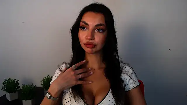 Snapshot of Lexi_Jous chatting on June 2026 12:22:01 PM Lexi Jous online show from June 2026 12:22:01 PM