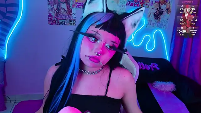 LaytonBox online show from February 2025 11:09:02 PM