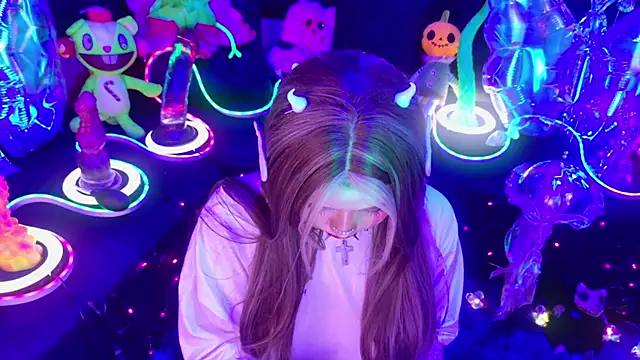 LaytonBox online show from February 2026 01:47:01 PM