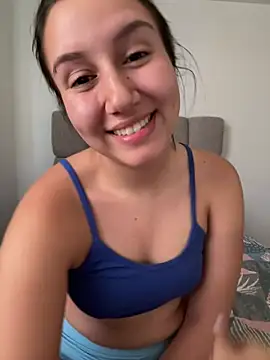 Jullya x online show from July 2026 09:39:01 PM
