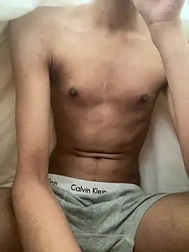 mdnn77 online show from March 2025 03:51:02 PM