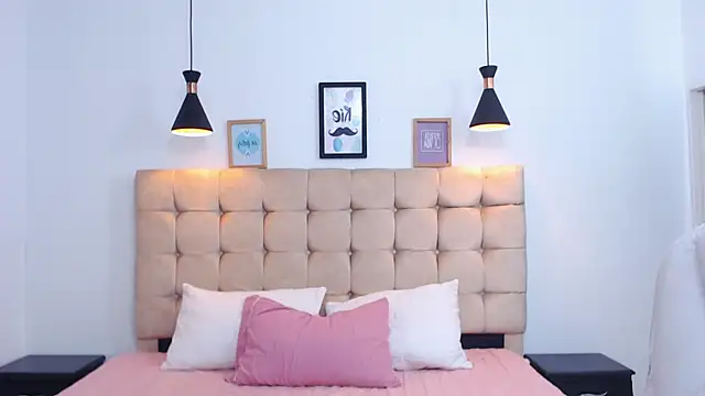 Tommy18   online show from January 2025 08:54:02 AM