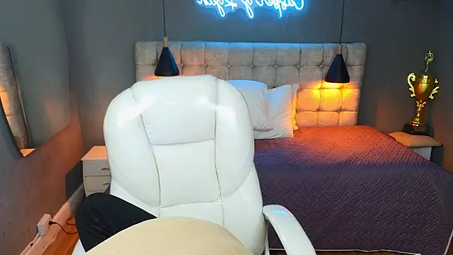 Tommy18   online show from March 2025 07:09:01 AM