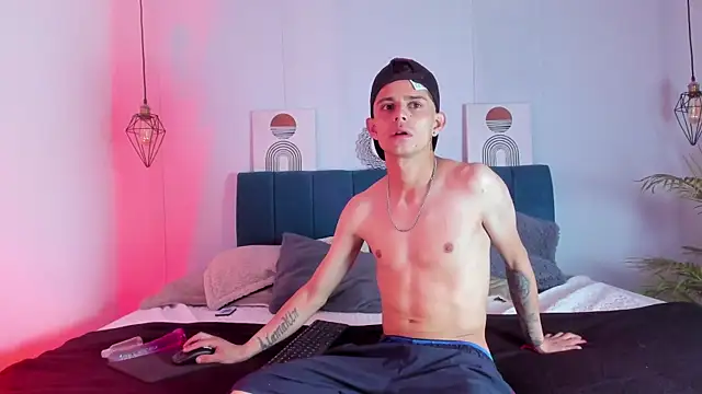 Bonny and carrot online show from January 2025 10:56:01 PM