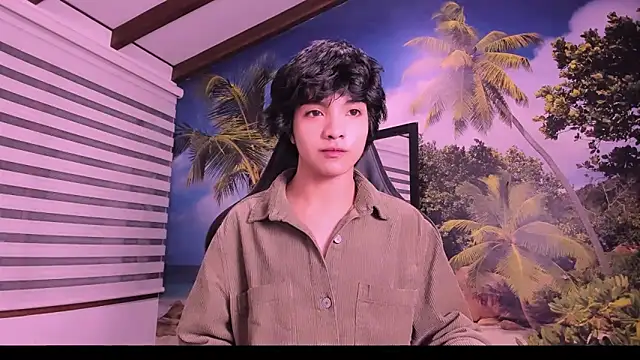 AllanYong18 online show from February 2025 01:50:02 AM