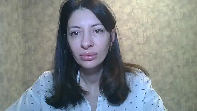 Snapshot of LissaBlossom chatting on January 2025 04:33:02 AM LissaBlossom online show from January 2025 04:33:02 AM