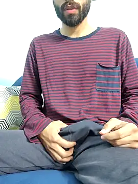 TOPMOON001 online show from March 2025 11:50:01 AM