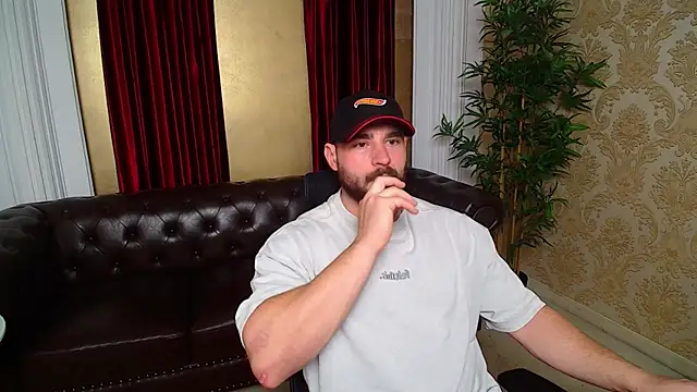 AdamJamesonn online show from November 2025 05:46:02 AM