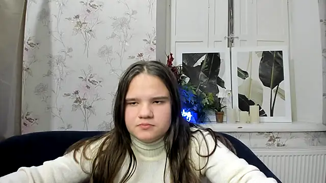 Snapshot of AdeleCruz chatting on January 2025 11:22:02 AM AdeleCruz online show from January 2025 11:22:02 AM