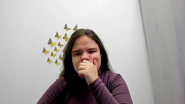 Snapshot of AdeleCruz chatting on January 2025 08:20:01 AM AdeleCruz online show from January 2025 08:20:01 AM