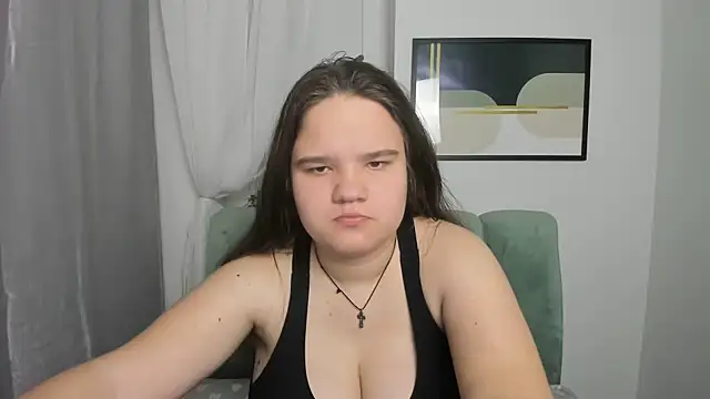 Snapshot of AdeleCruz chatting on March 2025 01:03:02 PM AdeleCruz online show from March 2025 01:03:02 PM