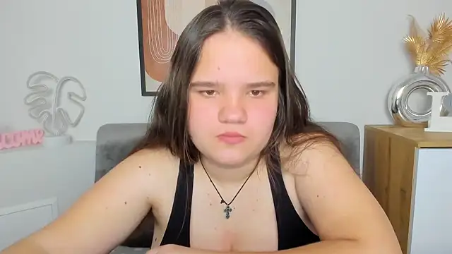 Snapshot of AdeleCruz chatting on March 2025 01:30:02 PM AdeleCruz online show from March 2025 01:30:02 PM