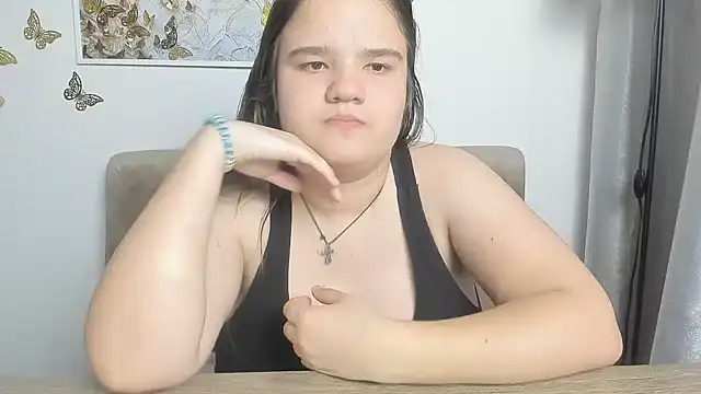 Snapshot of AdeleCruz chatting on March 2025 04:34:02 PM AdeleCruz online show from March 2025 04:34:02 PM