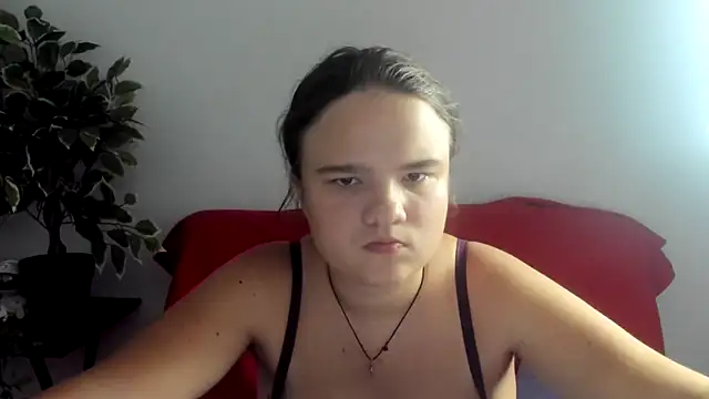 Snapshot of AdeleCruz chatting on September 2025 12:06:01 PM AdeleCruz online show from September 2025 12:06:01 PM