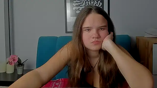 AdeleCruz online show from February 2026 01:18:02 PM