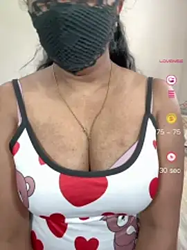 Snapshot of ArathyNambyarMallu chatting on June 2026 10:16:02 AM ArathyNambyarMallu online show from June 2026 10:16:02 AM