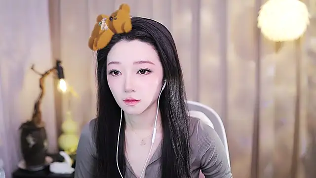 Zoe-99 online show from December 2025 01:19:01 PM