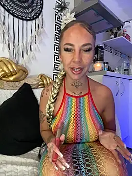 CheekyChels online show from March 2025 03:03:02 PM