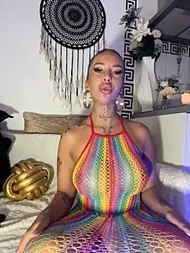 CheekyChels online show from March 2025 04:12:02 PM