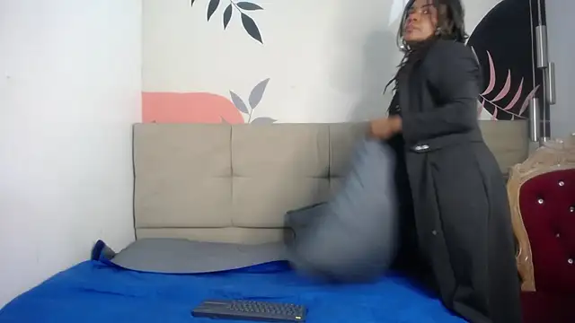 Snapshot of SabbyLovee chatting on March 2025 07:29:02 PM SabbyLovee online show from March 2025 07:29:02 PM