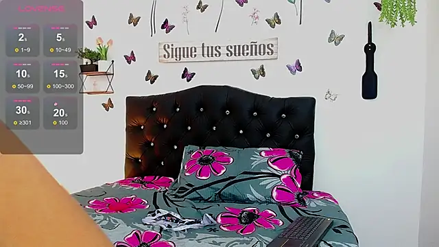 Candy Mendez online show from October 2025 12:17:02 PM