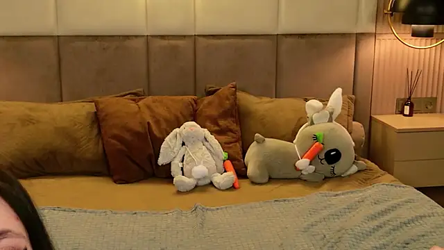 EmmaLawrens online show from April 2026 10:42:01 AM