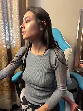 Aleska Miami online show from March 2026 09:07:01 PM