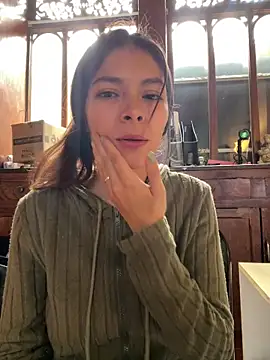 Aleska Miami online show from April 2026 02:34:01 PM