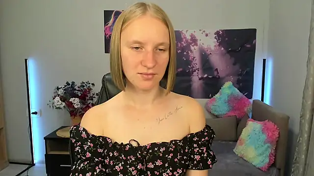 BeautyBlondy online show from September 2025 12:05:02 PM