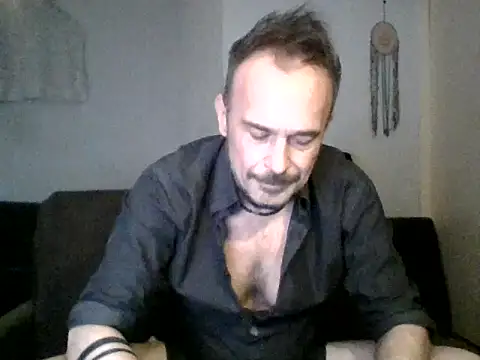 Snapshot of GaySexxPL chatting on March 2025 06:56:02 PM GaySexxPL online show from March 2025 06:56:02 PM