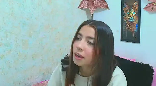 Rousse violett online show from January 2025 08:37:01 PM