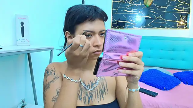 gabriela cortez online show from September 2025 12:32:01 PM