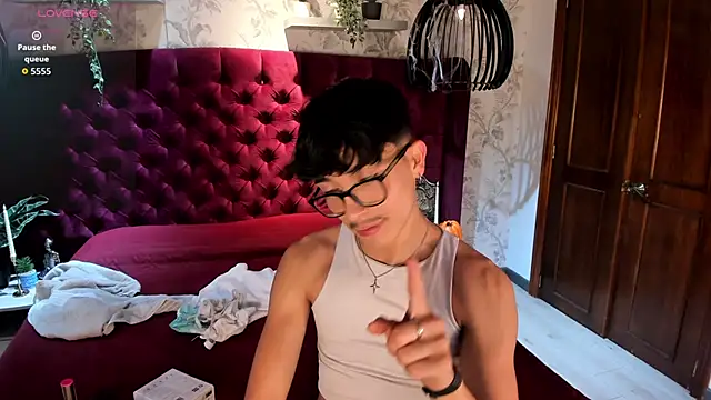 tim  fox online show from November 2025 01:02:01 PM