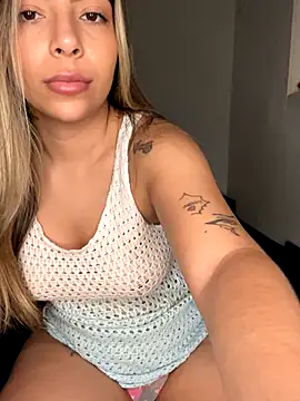 ninfduda online show from November 2025 10:32:01 PM