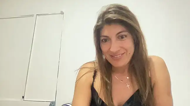 LunaBeya online show from February 2025 03:24:01 AM