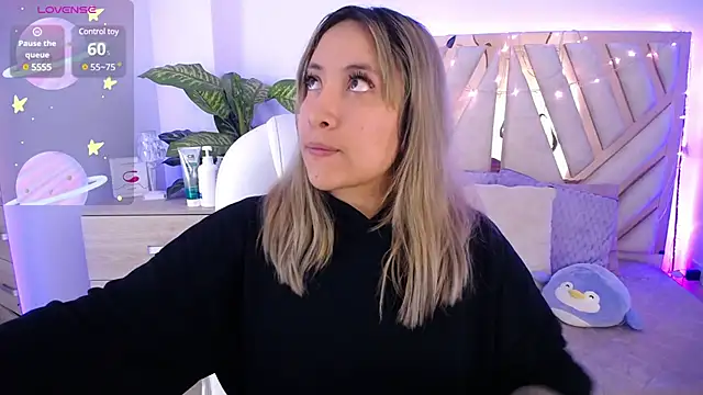 NyxAndria 1 online show from March 2025 08:32:02 PM