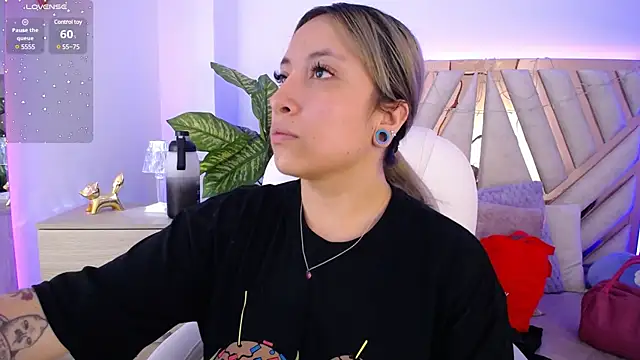 NyxAndria 1 online show from March 2025 08:59:01 PM