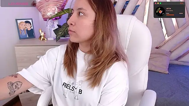 NyxAndria 1 online show from September 2025 09:17:02 PM