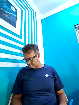 itsmeyes69 online show from January 2025 02:21:02 PM