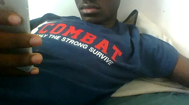 Snapshot of pretontasty chatting on January 2025 01:05:01 PM pretontasty online show from January 2025 01:05:01 PM