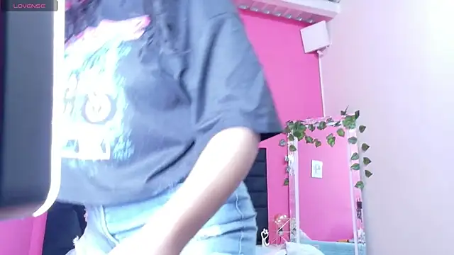 hotiergirl online show from October 2025 06:28:02 PM