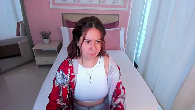 zoes milee online show from March 2025 11:30:02 AM