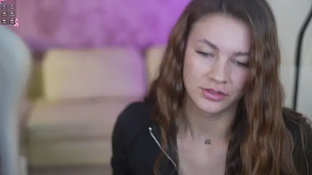 Lika Secret  online show from February 2025 11:37:02 PM