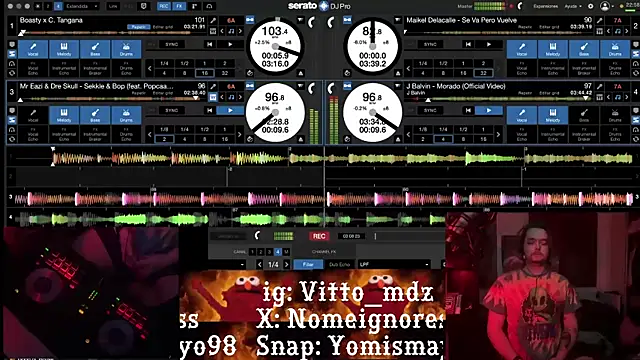 Snapshot of vittote chatting on February 2025 09:59:01 PM vittote online show from February 2025 09:59:01 PM