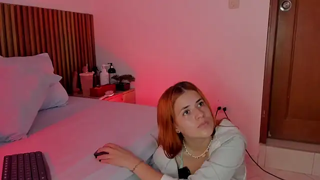 alliss ginger  online show from September 2025 07:47:02 PM