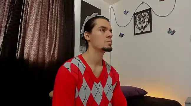 Snapshot of maxi_styles chatting on February 2025 07:41:01 PM maxi styles online show from February 2025 07:41:01 PM