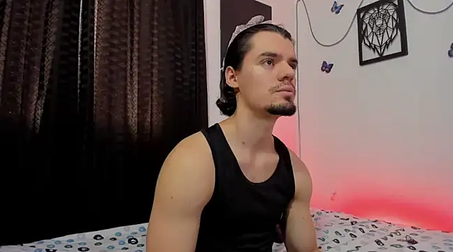 Snapshot of maxi_styles chatting on March 2025 08:42:02 PM maxi styles online show from March 2025 08:42:02 PM