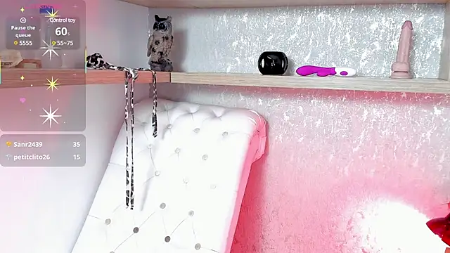 Luxury Woman online show from March 2025 02:08:01 AM